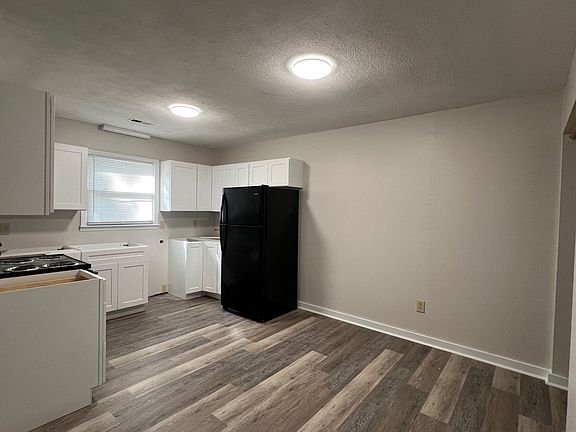 4th image of 518 W Park Ave