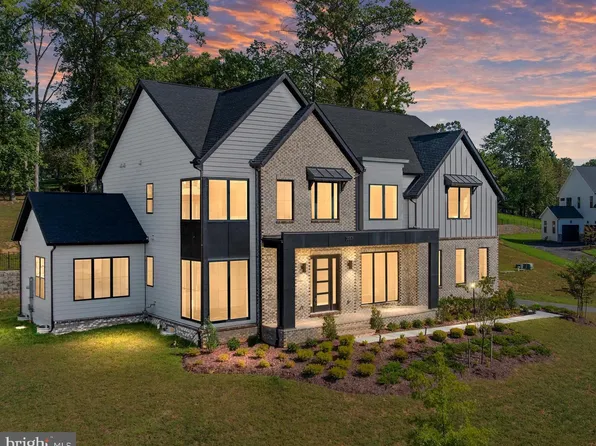 3557 Orchid Pond Way, Oakton, VA 22124