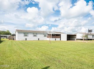 1240 Wilfred Champagne Rd, Saint Martinville, LA 70582