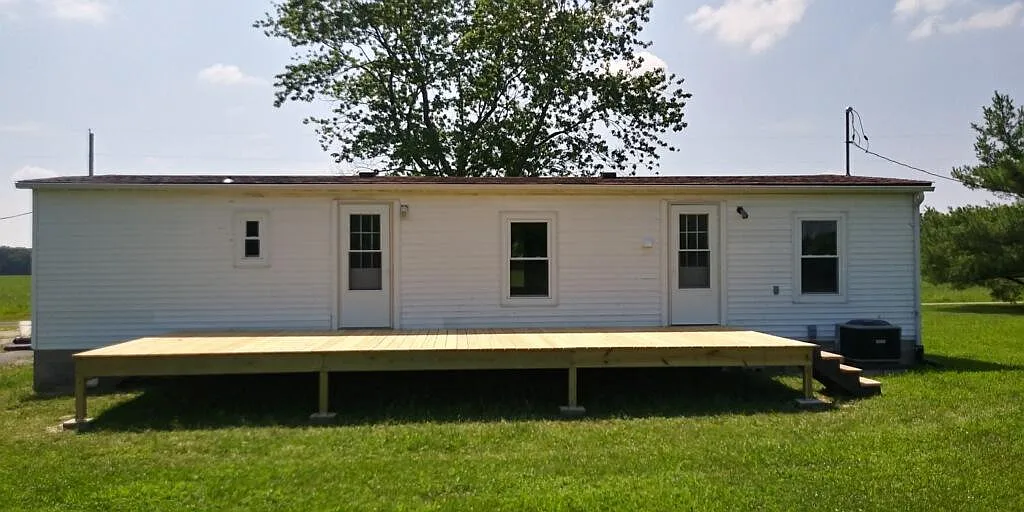 3 bed, 1500 sqft, $1,500 — Photo 2