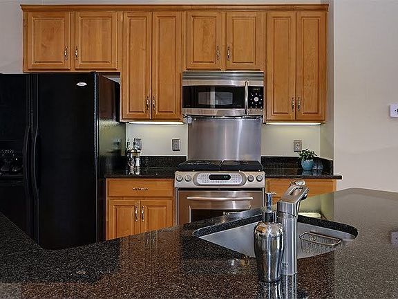 3rd image of 12841 Dogwood Hills Ln