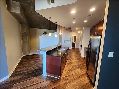 400 W Peachtree St NW #1614 Photo 1