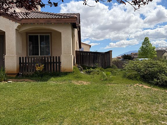 5th image of 88 Ivory Ave