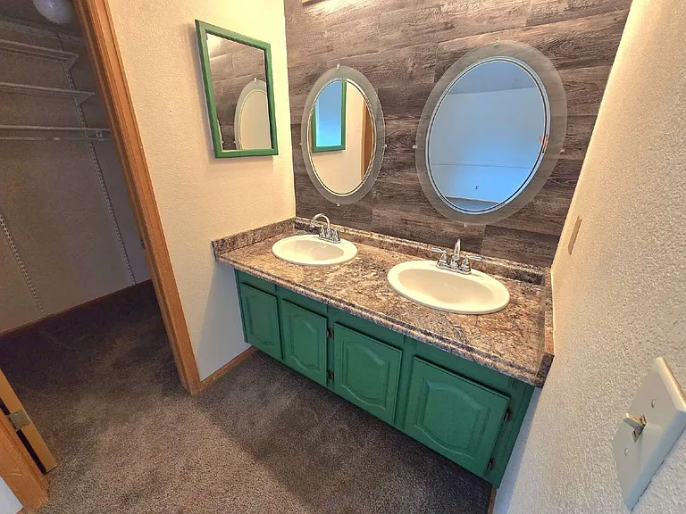 4391 Old Windmill Way — Photo 12