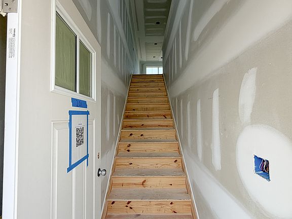 3rd image of 1365 W Main St #B
