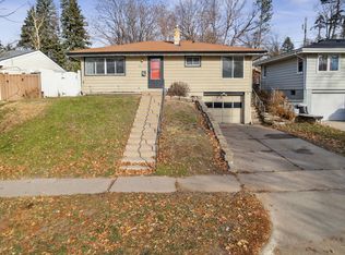 1505 Old Hudson Rd, Saint Paul, MN 55106