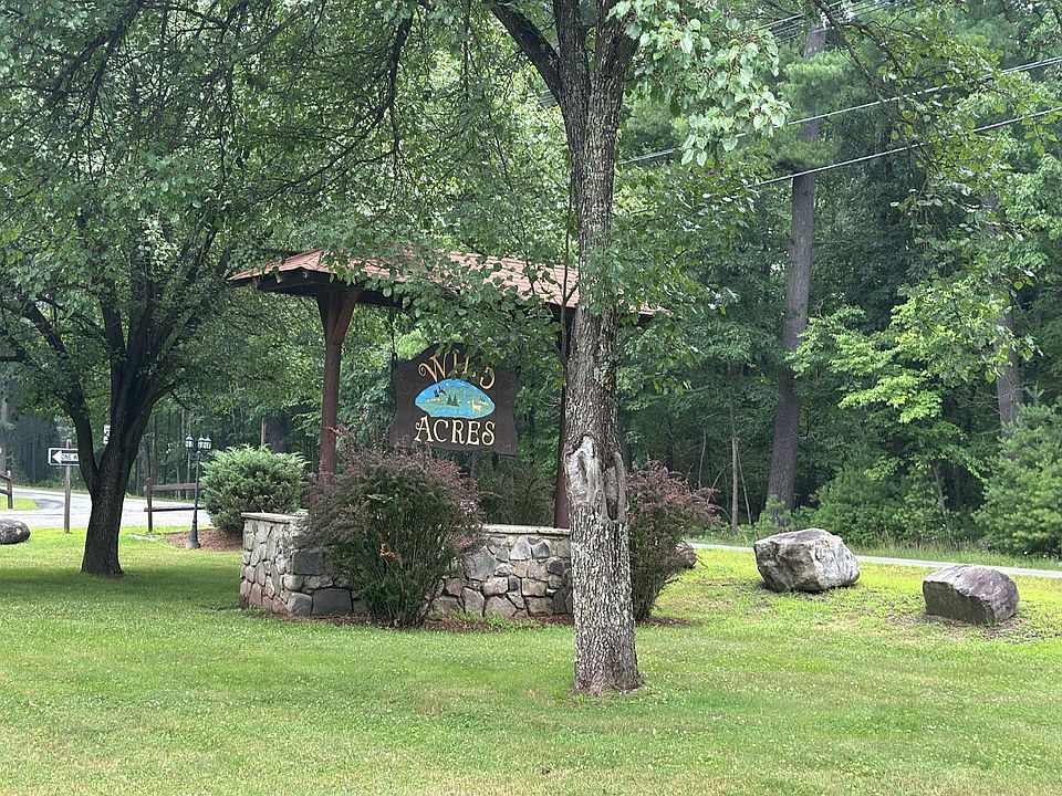 2nd image of 101 Meadow Dr