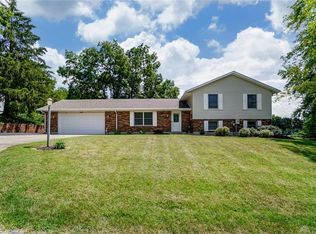 4450 Pine Hill Rd, Dayton, OH 45424