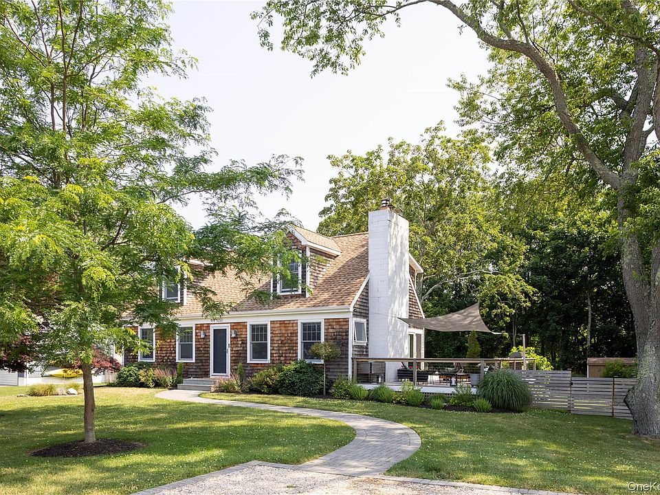 1st image of 1050 Bayview Avenue