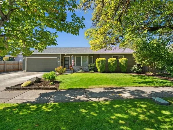 2108 D St, Forest Grove, OR 97116