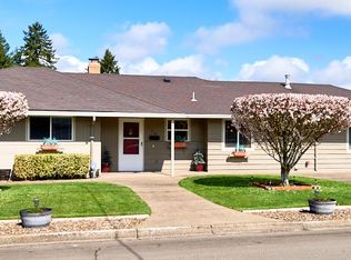 115 E 8th St, Newberg, OR 97132