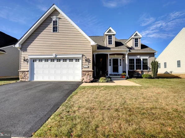 31 Oscar Mill Ln, Smyrna, DE 19977