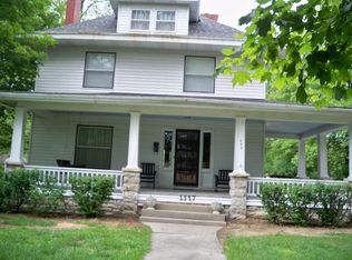 1117 E Eastwood St, Marshall, MO 65340