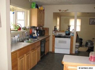 1009 Erwin St, Douglas, WY 82633