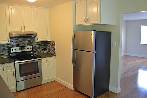 1103 Regent St #D Photo 1