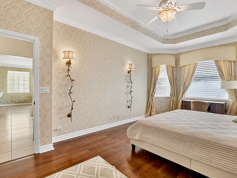 7879 Monarch Ct — Photo 33