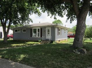 675 Meadow Ln, Troy, OH 45373