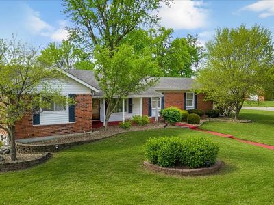 9 Darwin Ct, Florissant, MO, 63033