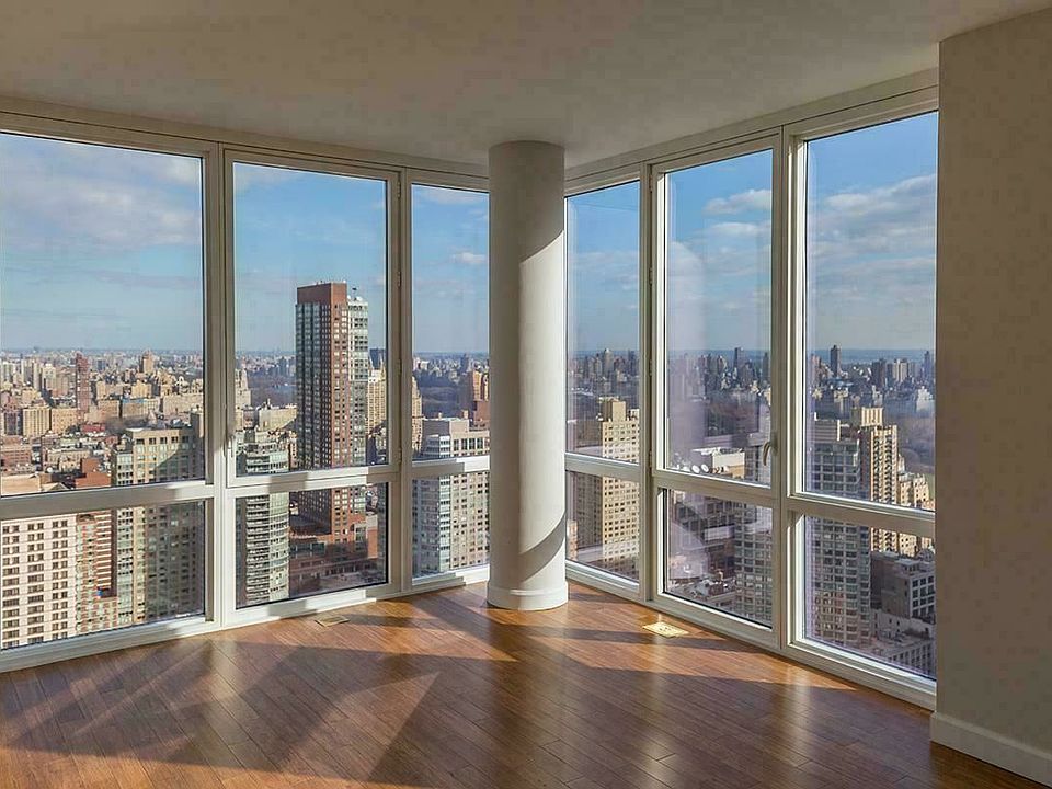 1st image of 160 W 62nd St APT 51D