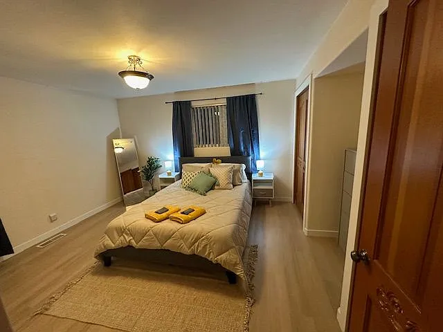 702 S 48th Ave — Photo 23