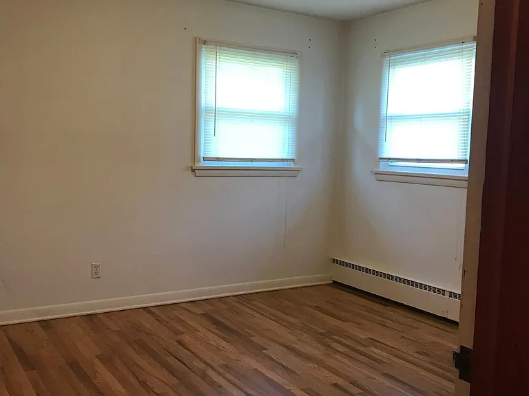 602 S Blaine Ave — Photo 5