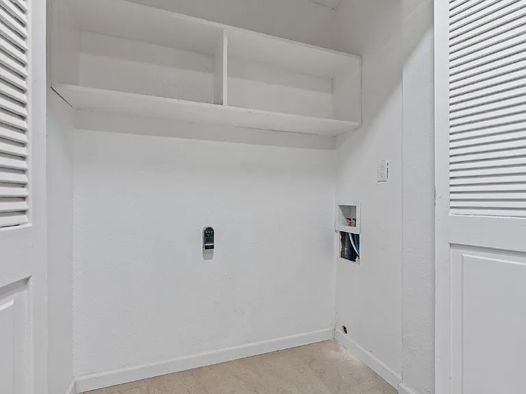 6713 Biggs Ct — Photo 13