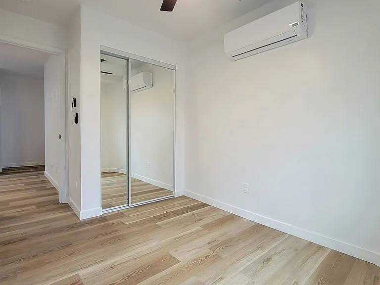 6249-6253 Mary Lane Drive — Photo 25