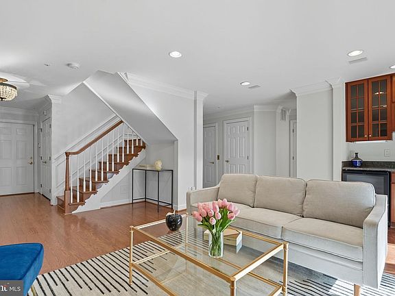 5th image of 2124 21st Rd N