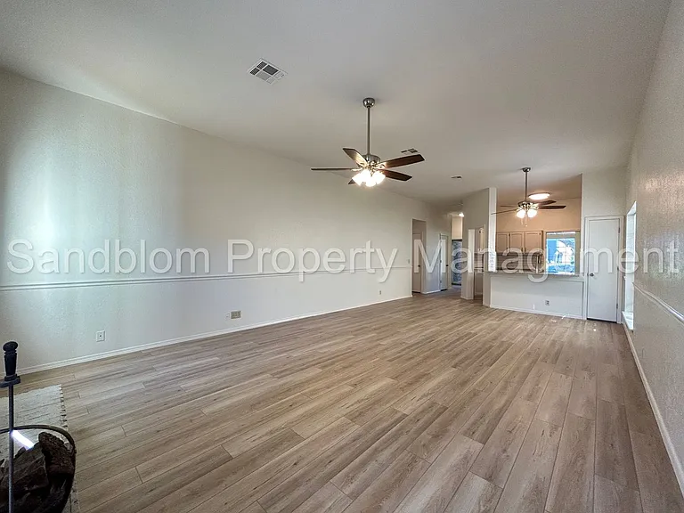 8928 E 87th Pl — Photo 8