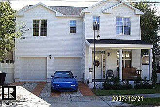 1st image of 628 Earl Ave N