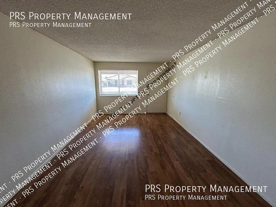 Mesa Home Available — Photo 4