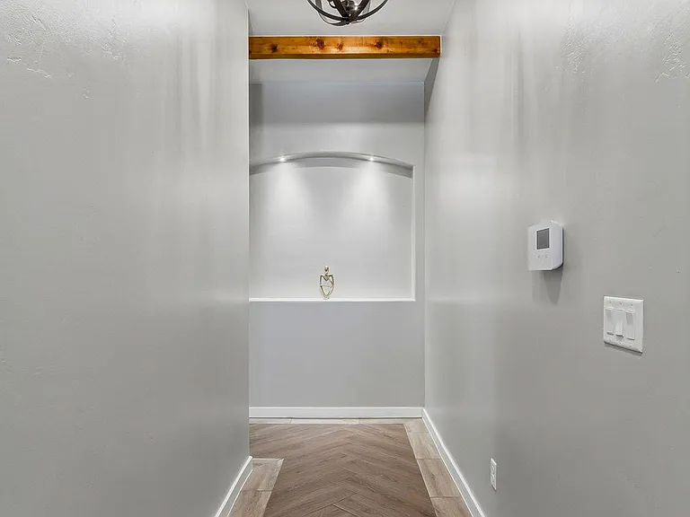 3740 Model Ln — Photo 3