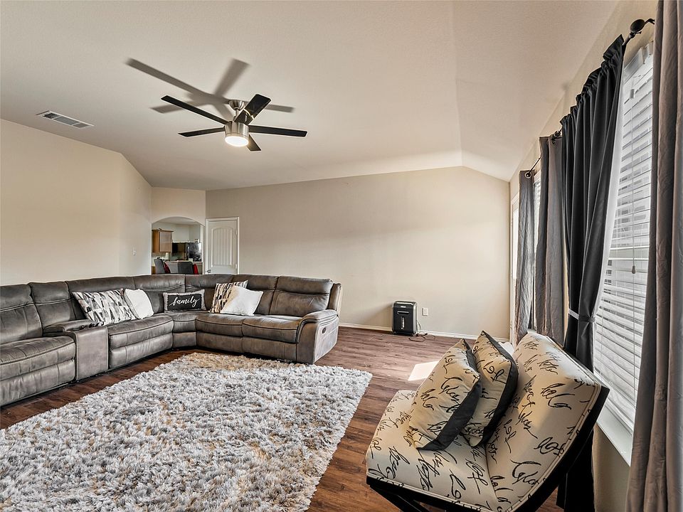 1st image of 1800 Pioneer Way