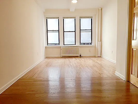 Rented by AJ Clarke | media 8