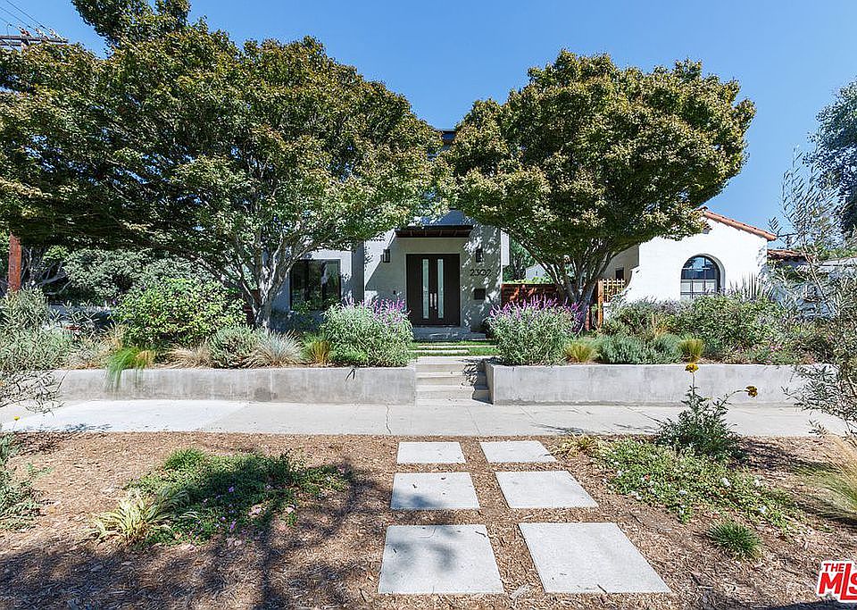 1st image of 2302 Camden Ave