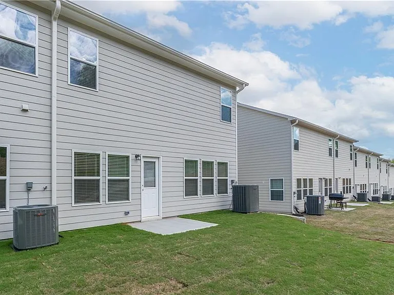 4129 Oakwood Terrace Ct — Photo 37