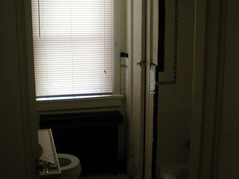 2261 Shady Ave — Photo 13