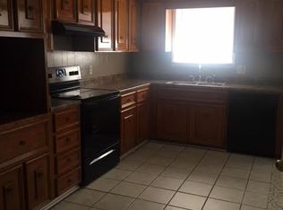 2970 41st St SE, Paris, TX 75462