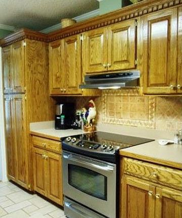 5th image of 3718 Creekwood Dr