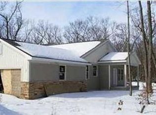 1443 Trailview Dr, Greenville, MI 48838