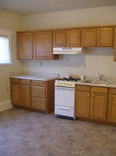 Newer Kitchen Cabinets