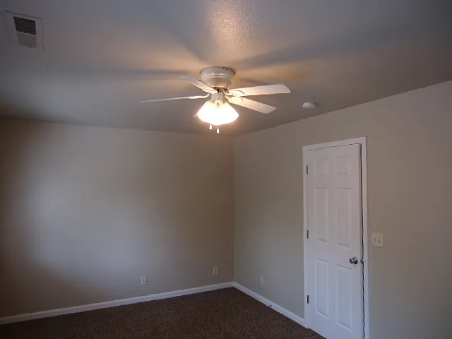 925 Oak Lawn Ave #2 — Photo 8