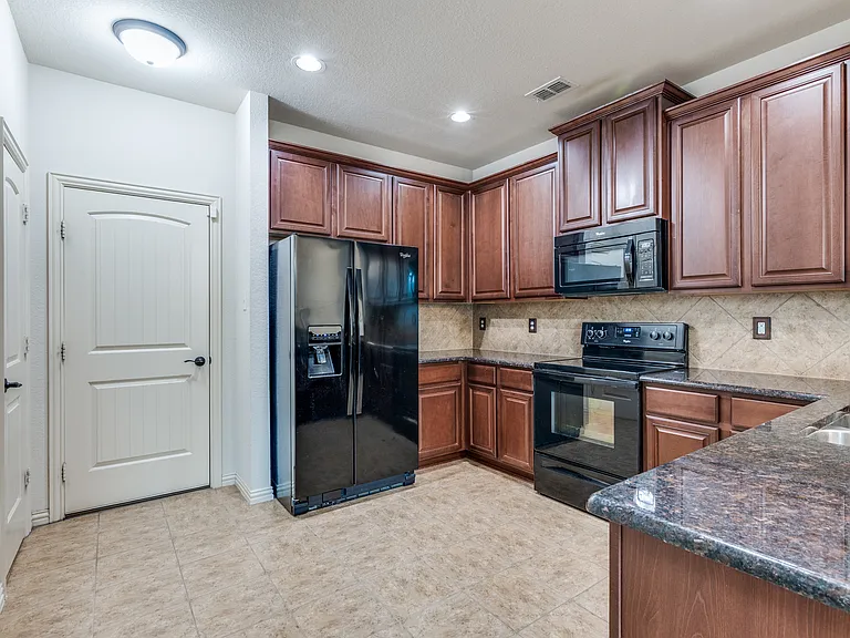 3000 Peyton Brook Dr — Photo 9