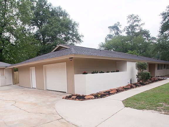 3rd image of 3510 Evalon Ave