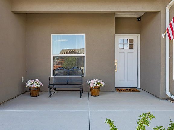 5th image of 3312 Pyrus St