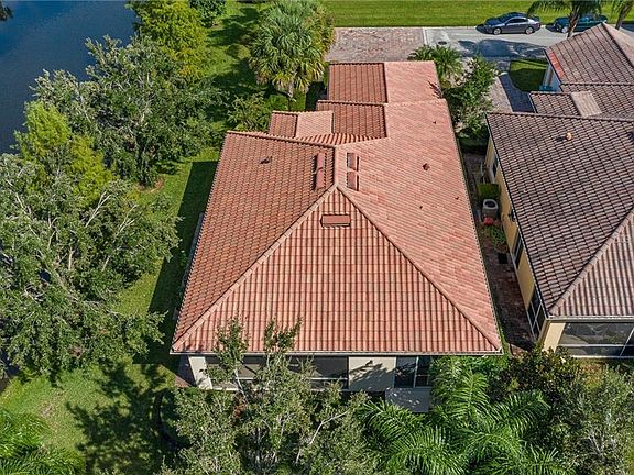 5th image of 11946 Gennaro Ln