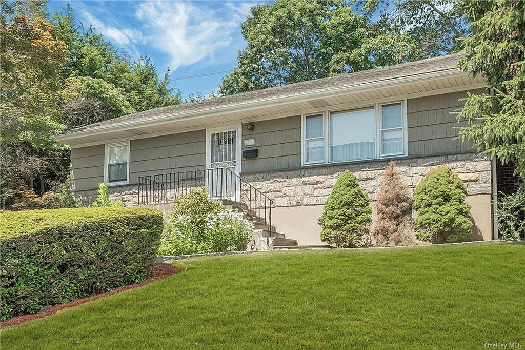 21 Remsen Road, Yonkers, NY 10710 Zillow