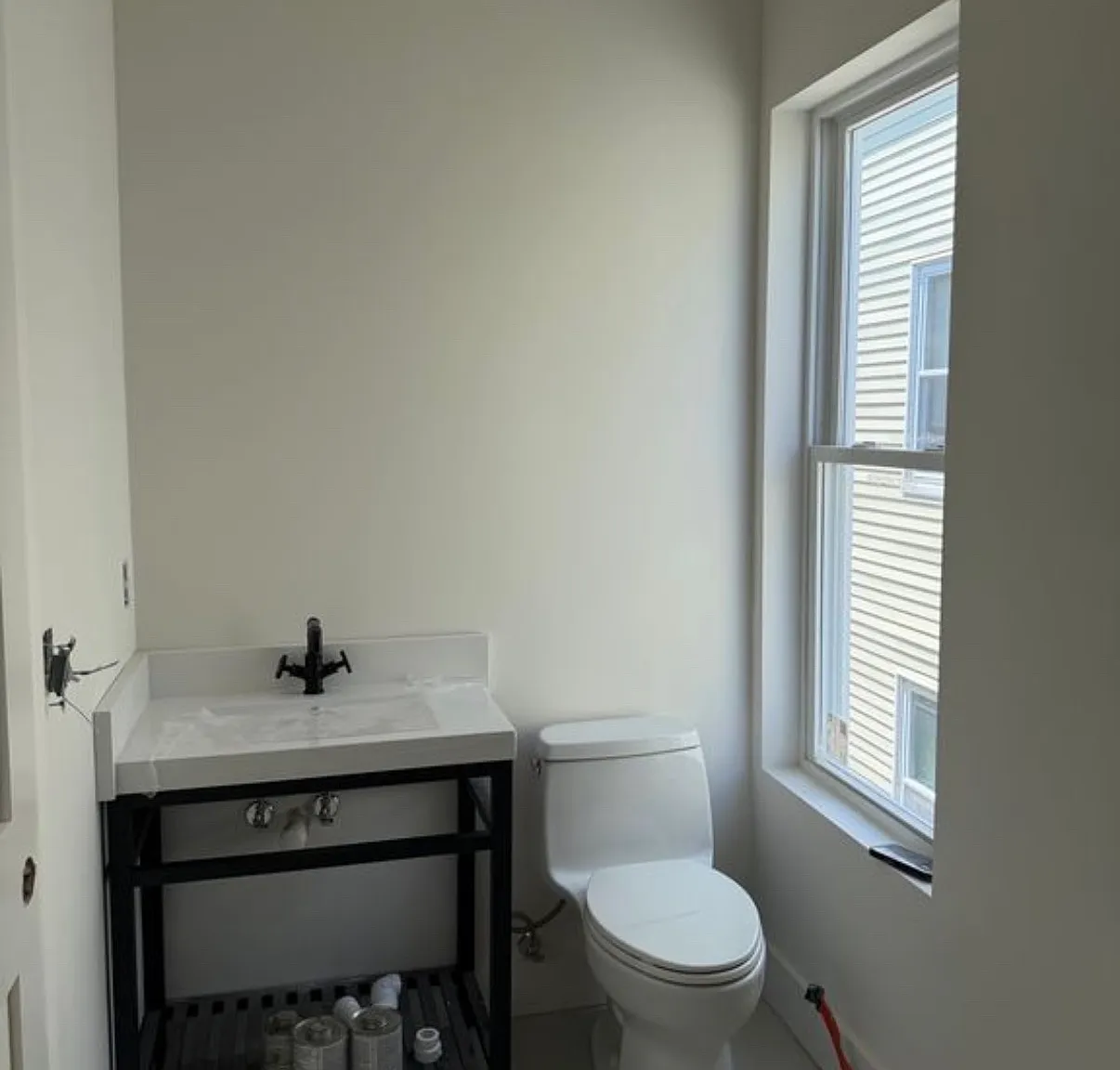 4 bed, 1200 sqft, $5,000 — Photo 3