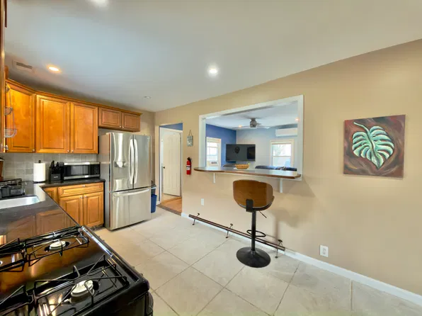 (undisclosed Address), South Plainfield, NJ 07080
