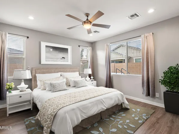 10768 W KINDERMAN Drive, Avondale, AZ 85323